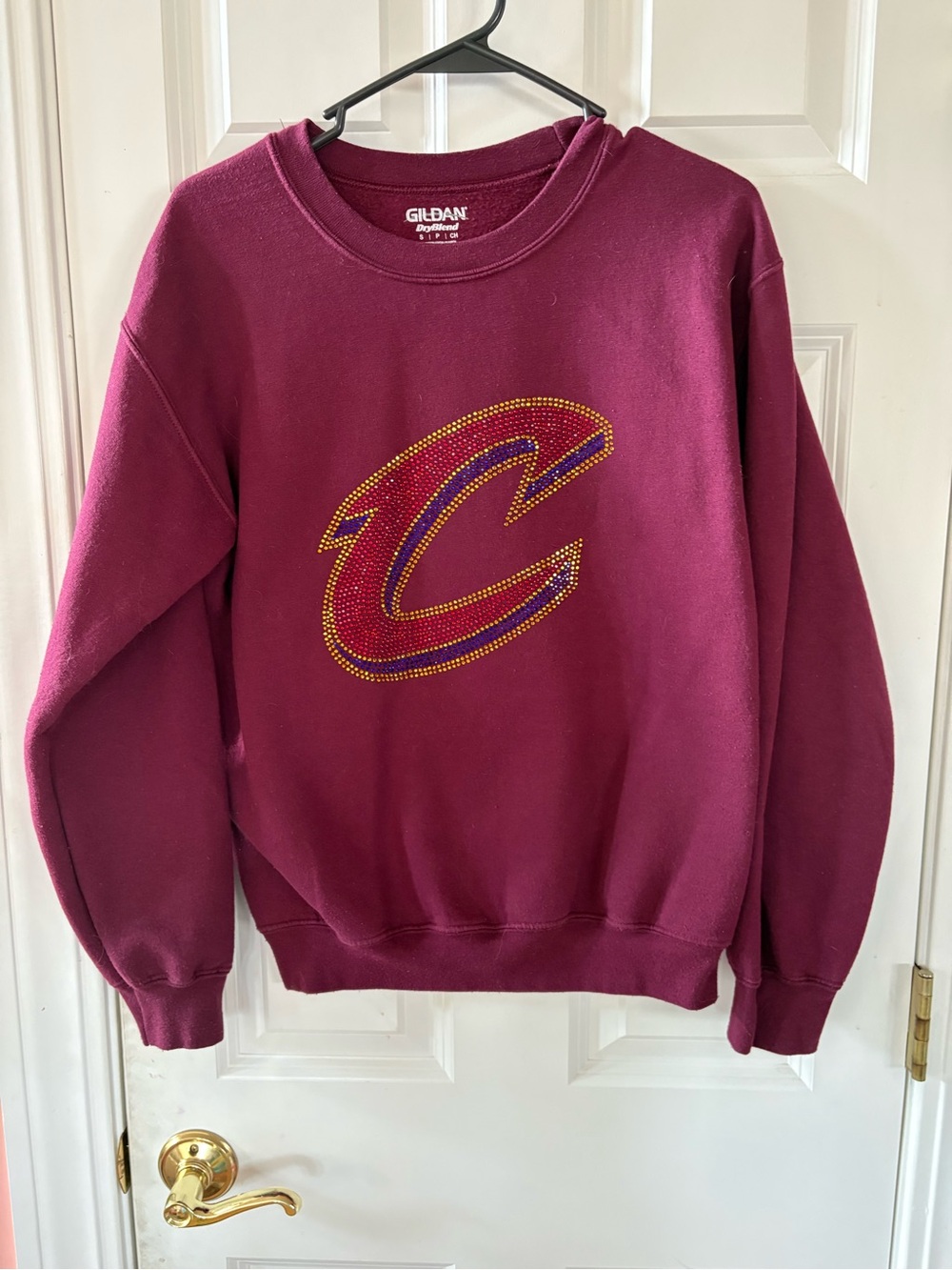 Cleveland Cavaliers RHINESTONE sweatshirt-size adult small
